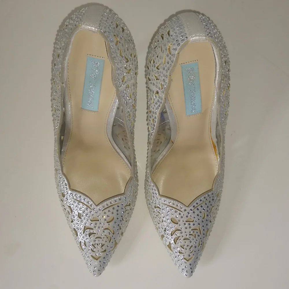 Blue by Betsey Johnson Elsa heel pumps rhinestone
